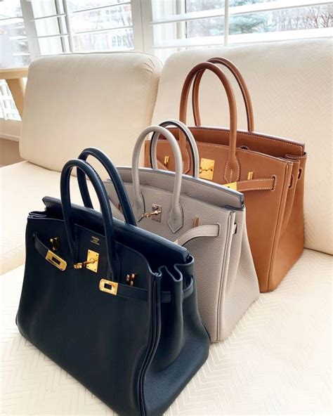 hermes handbag cost.